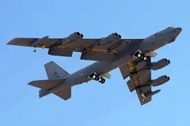 美B-52飞出诡异路线闯南海模拟攻击，中国军队有能力应对吗？图片