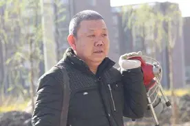 十年义务疏通下水道，秦皇岛工务段有个热心“三哥”图片