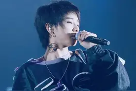 华晨宇张碧晨是在发“爽难财”吗图片