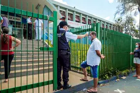学界点赞、政府支持、民众感谢！中国的科兴疫苗如何在海外赢得信任？图片