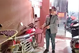 贵州男子一夜盗窃邻居6辆摩托（电瓶）车，来不及销赃便被抓图片