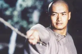 《卧虎藏龙》俞秀莲明知李慕白移情别恋玉娇龙，为什么还要忍？图片