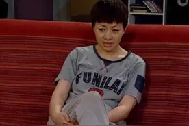 马上期末考试了，学渣妈表示，考前干啥都不如揍娃一顿管用图片