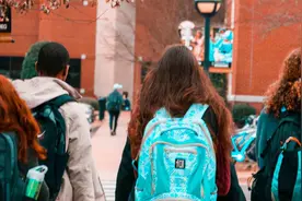 奥巴马苦苦还贷21年：助学贷款，竟成为许多美国人一生的噩梦？图片