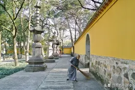在寺院吃年夜饭是什么样的体验？不浪费讲规矩，仪式感还特别的强图片