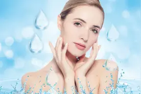 挤痘痘竟能导致颅内感染？那我用痘痘贴可以吗？图片