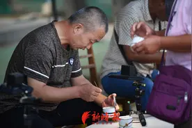 每年带来6亿产值，当蛐蛐遇上网购，宁阳青年有了新“生计”图片