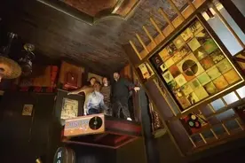 激光杀阵、高压电网、酸雨天降，密室逃生出续集，片尾反转有惊喜图片