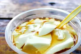 豆腐脑自制方法：不用石膏，口感嫩滑雪白漂亮，1斤黄豆全家管够图片