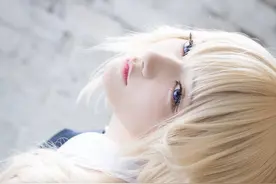 日本小姐姐个人CosPlay合集 贞德COS比动画还好看图片