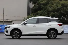 12.7万买一辆传祺GS4贵吗？车主1万公里后说了优缺点图片