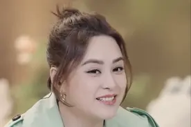 谢霆锋与容祖儿阿娇阿Sa外出游玩被偶遇，阿娇穿一身黑瘦了不少图片