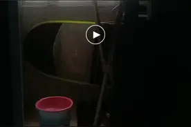 18岁外卖小哥单位饮酒后24楼坠亡，家属称集体宿舍未安防护网，身份证被扣押没法安葬，公司否认扣押图片