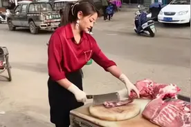 河南洛阳：时髦美女卖猪肉，走红网络受称赞，谁说女子不如男图片