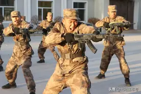 飒！看边防新战士如何淬火成钢图片