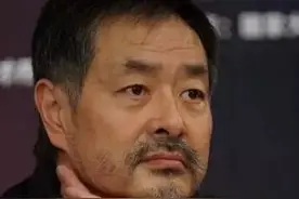 68岁的濮存昕：一个真正的演员，戏里戏外都是浩然正气图片