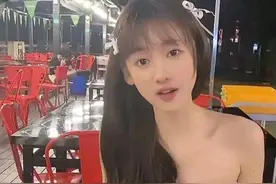 美女择偶标准太高，小伙想跑路，美女秒变脸：要走可以，把单买了图片