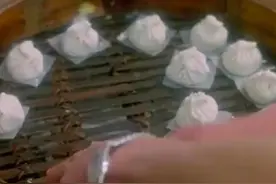 凶手连杀10人灭门，只为18万赌债《八仙饭店之人肉叉烧包》图片