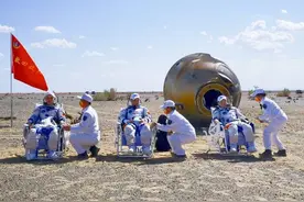 神舟十二号飞往空间站6.5个小时，返回地球为何却要28.5个小时？图片