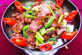 湘江羊肉锅仔（长沙＂湘江粤秀＂酒楼招牌菜品）图片