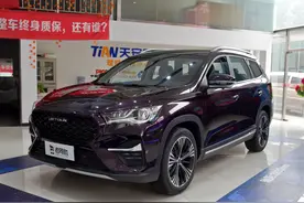 国产大七座SUV，霸气外观养车成本油耗都很低，实拍捷途X90图片