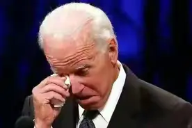 美国恐毁于美军之手？美军勾结军火商谋私利，正把美国推向深渊图片