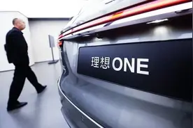 “水银事件”看起来十分滑稽 为何舆论不愿替理想说话图片