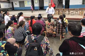 当前，专家和农民彼此看不惯，为何？农民：外行管内行，不懂装懂图片