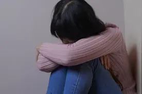 17岁女孩没来月经，被确诊“石女”，到底什么是石女？图片