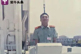 女子刷视频刷到特像弟弟的消防员：我弟也是消防员，牺牲16年了图片
