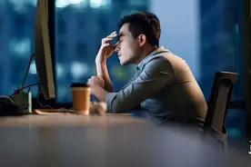 废掉一个人最快的方法：让他整天闲着、闲着、闲着图片