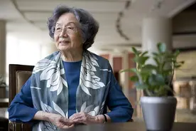 人物 |“感动中国2020年度人物”叶嘉莹：那不是水中的光影图片