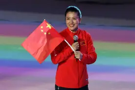 冰上女王杨扬：中国获得世界冠军最多的运动员，退役后挺孕肚申奥图片
