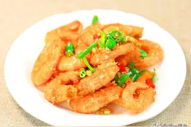 椒盐虾怎么做才好吃？原来做法和诀窍这么简单，外酥里嫩，真解馋图片