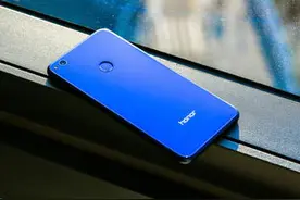 7岁生日要到了，华为和荣耀却“分家”了，这是到底是咋回事儿？图片