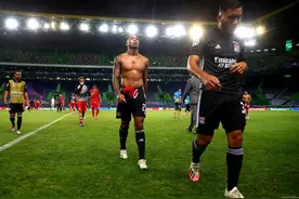 里昂可以昂着头离开欧冠，17岁零2天新星已登场，年轻就是资本图片