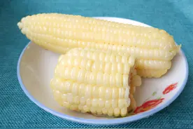 玉米是胃炎的发物吗？建议：秋养胃，这3类食物尽量少碰图片