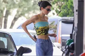 22岁的肯豆年轻有为，拥有上亿资产，身材火辣美貌出众图片