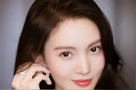 北京舞蹈学院校花金晨，气质和颜值再加上完美身材真的是太棒了图片