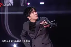 骗钱又逼女友打胎的他，比郑爽渣，凭啥却没被封杀图片