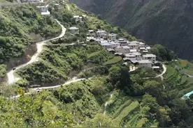 丁真：一个顶不真实的幻像，还能返璞归真吗？图片