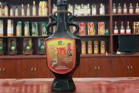 和藏友同欣赏90年代淮南老虎油图片