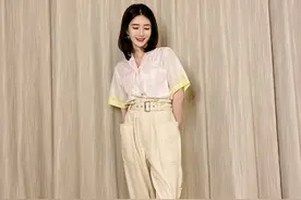 江疏影把“短袖衬衫”穿火，扎染衬衫配卡其色阔腿裤，高级又时髦图片