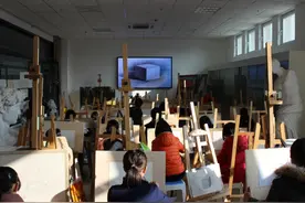 别和学游泳钢琴的做朋友，培训班异样的“鄙视链”，让人匪夷所思图片