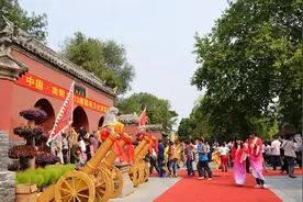 河南人口第二大市，常住人口971多万人，为中原著名旅游城市图片