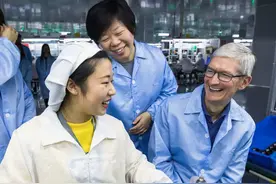 一个富士康打工妹，用十年逆袭成了市值千亿的苹果代工厂老板图片