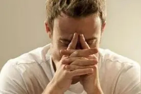 男性年龄越大，前列腺增生越重，男性50岁后，4种食物尽量少碰图片