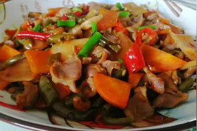 家常小炒泡菜爆炒鸡胗口感清脆酸爽不油腻分享将鸡胗炒鲜嫩的技巧图片