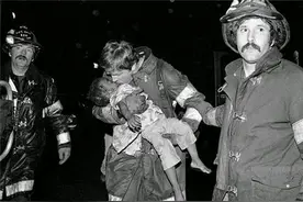 母女坠楼瞬间被抓拍，照片上有一个诡异细节，至今依然无人能解释图片