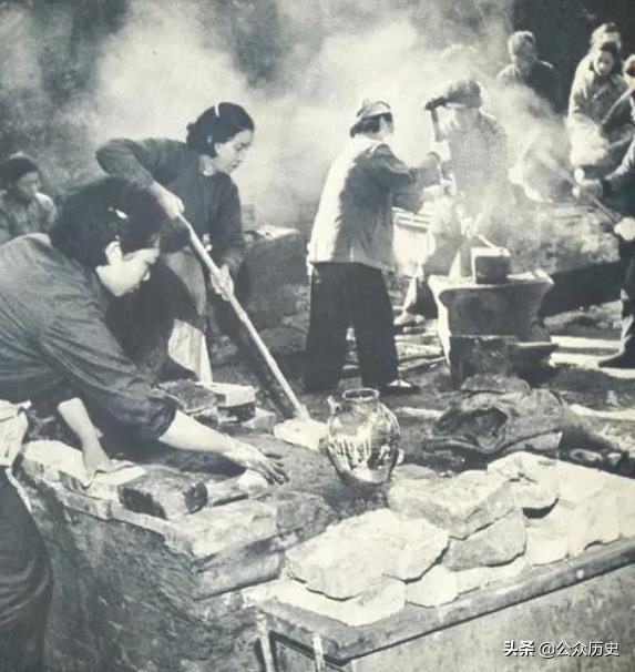 一块香皂揪出一个内鬼，总理下令就地枪毙，严格保密